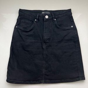 Classic Black Denim Zara Skirt Short